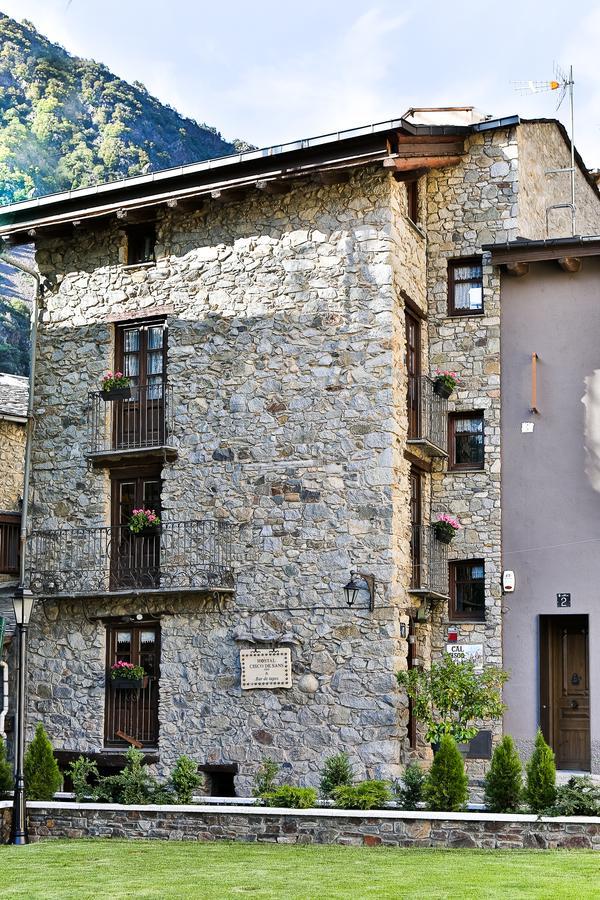 Hostal Cisco De Sans Andorra la Vella Exterior photo